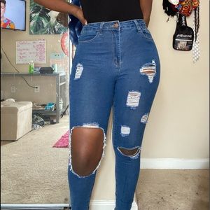 Fashion Nova | Jeans | Ripped Jeans 